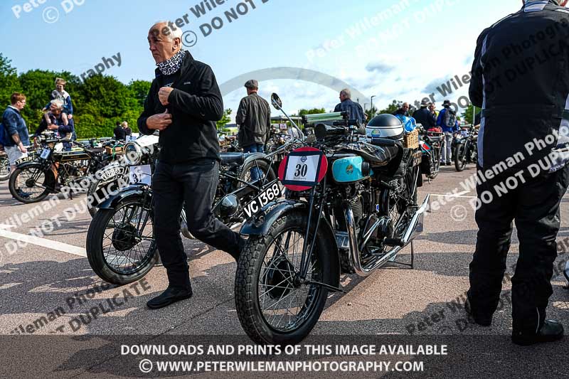 Vintage motorcycle club;eventdigitalimages;no limits trackdays;peter wileman photography;vintage motocycles;vmcc banbury run photographs